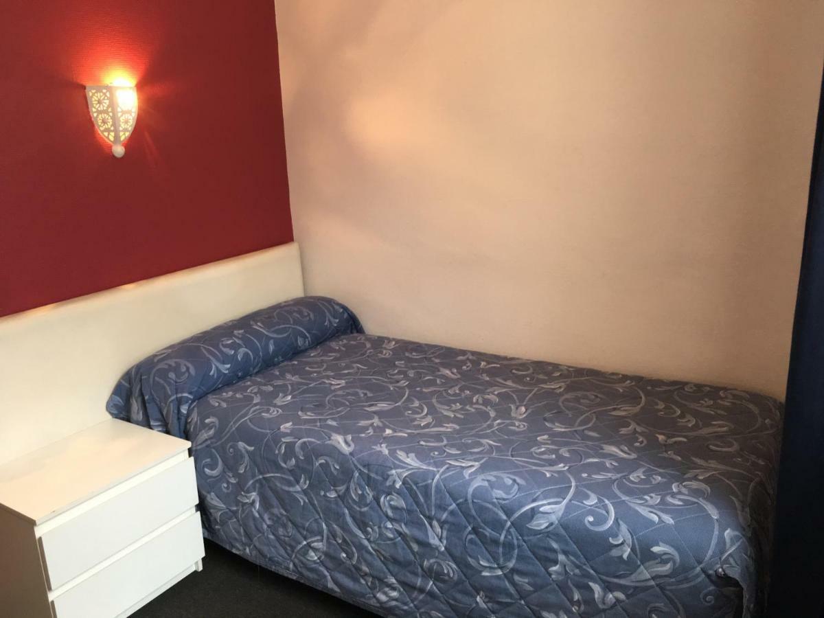 לורדה Hotel Ocean מראה חיצוני תמונה
